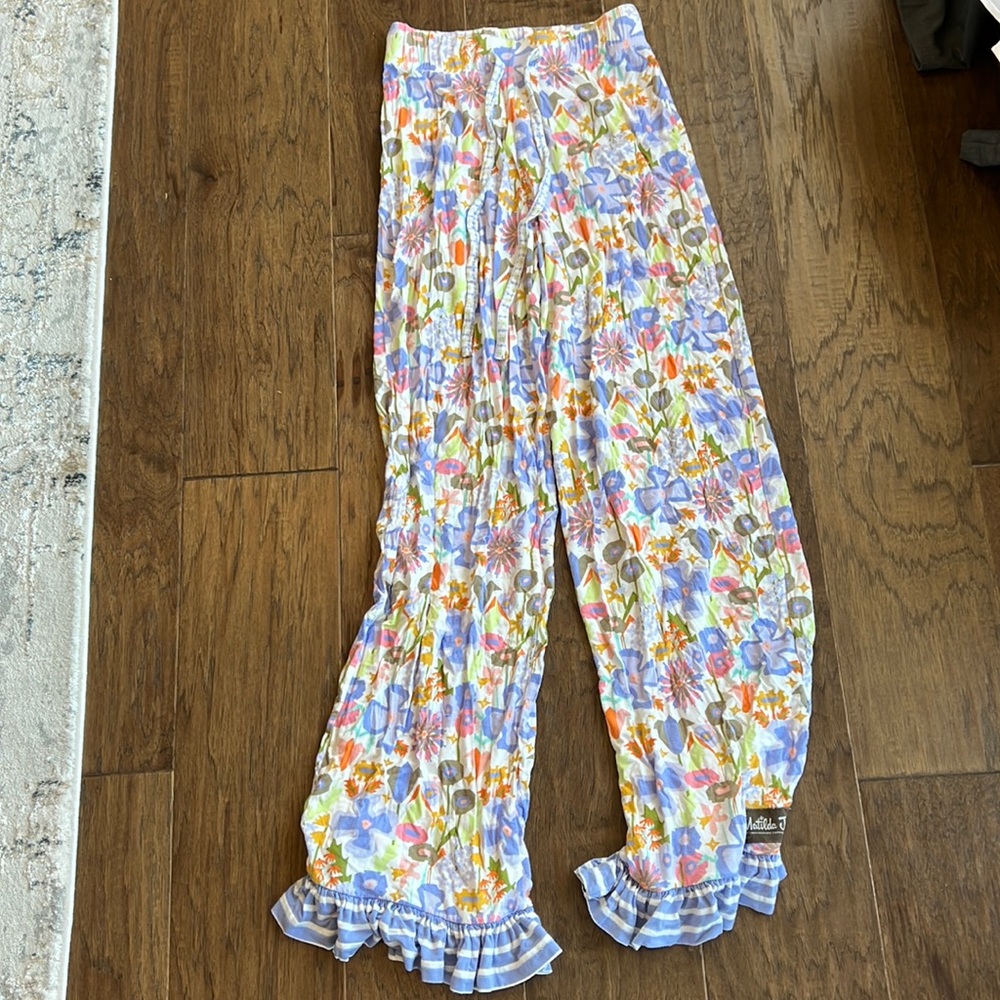Matilda Jane Women’s M pajama bottoms